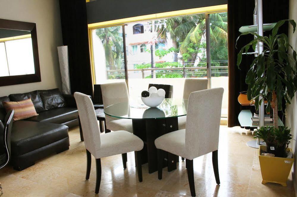Ocean Plaza Condos Playa del Carmen Exterior photo