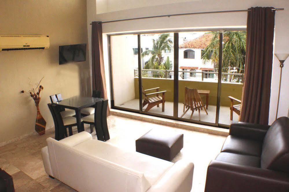 Ocean Plaza Condos Playa del Carmen Exterior photo