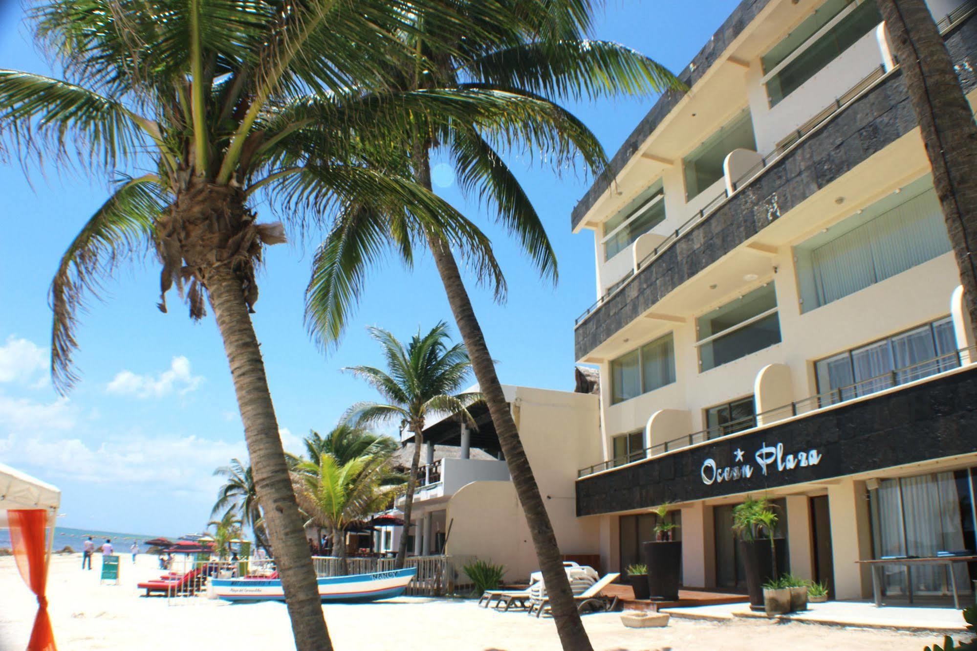 Ocean Plaza Condos Playa del Carmen Exterior photo